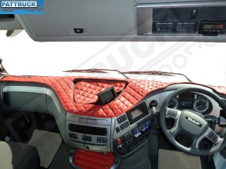 DAF XF 106-TRUCK ECO LEATHER DASH MAT-RED