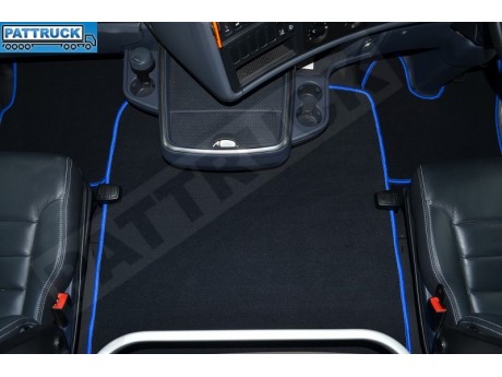 VELOUR FLOOR MATS SET