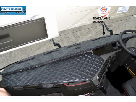 VOLVO FH4 2013-2017-TRUCK ECO LEATHER DASH MAT