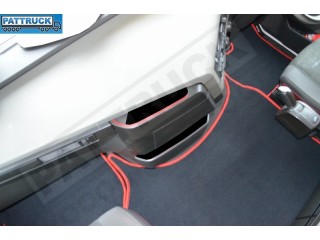 VELOUR FLOOR MATS SET-VOLVO FH4