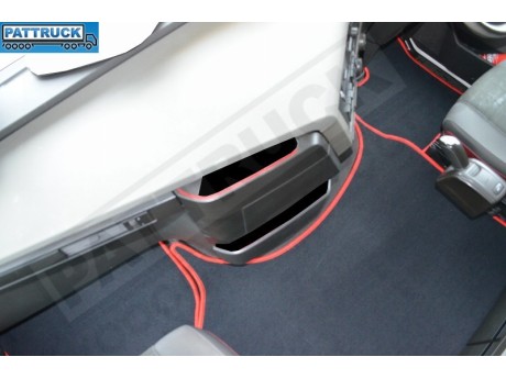 VELOUR FLOOR MATS SET-VOLVO FH4