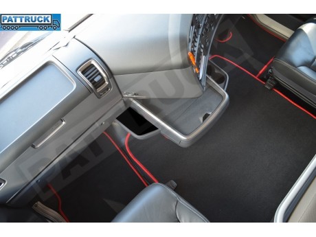 VELOUR FLOOR MATS SET