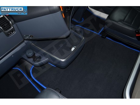 VELOUR FLOOR MATS SET