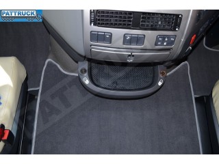DAF XF 106 -VELOUR FLOOR MATS SET