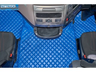 DAF XF 106 AUTOMATIC AFTER 67 PLATE-  TRUCK ECO LEATHER FLOOR SET-BLACK