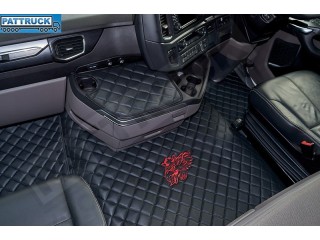 SCANIA R New Generation  [ 2017+ ]  FOLDING PASSENGER SEAT- ECO LEATHER FLOOR SET-BLACK