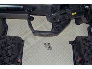 SCANIA S New Generation  [ 2017+ ]  TWIN AIR SEATS,ECO LEATHER FLOOR SET-RED