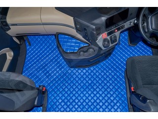 MERCEDES ACTROS  MP4 BIG-GIGA SPACE CAB TRUCK ECO LEATHER FLOOR SET-BLUE-WITH LIFTING PASSENGER SEAT