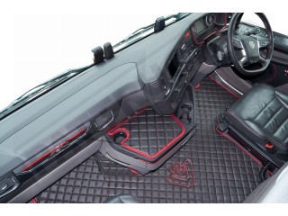 ECO LEATHER FLOOR MAT -BLACK  FIT SCANIA S New Generation  [ 2017+ ] FLIP PASSENGER SEAT