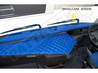 VOLVO FH4 2013-2017-TRUCK ECO LEATHER DASH MAT-BLUE