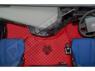 TRUCK ECO LEATHER FLOOR SET-RED WITH BLACK VIKING LOGO FIT  VOLVO FH4  2013+  [ TWIN AIR SEATS]