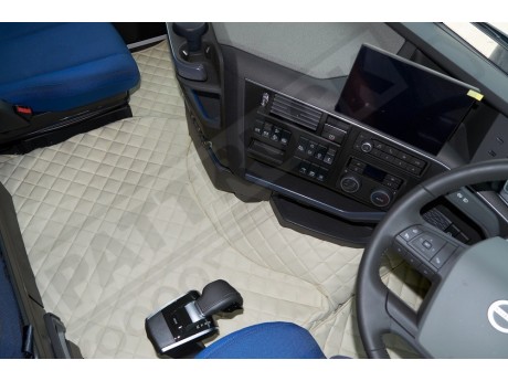 TRUCK ECO LEATHER FLOOR MATS SET- COMPATIBLE WITH VOLVO FH 4 2013+[TWIN AIR SEATS] BEIGE