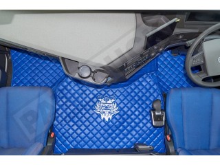 TRUCK ECO LEATHER FLOOR SET-BLUE WITH WHITE VIKING LOGO FIT  VOLVO FH4  2013+  [ TWIN AIR SEATS]
