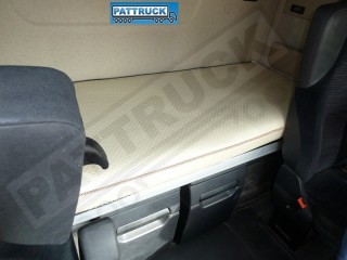 DAF XF105 (2012-2013)- DAF CF TRUCK ECO LEATHER SEAT COVER