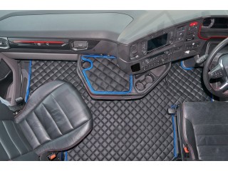ECO LEATHER FLOOR MAT -BLACK /BLUE FIT SCANIA S New Generation  [ 2017+ ] SWIVEL/AIR  PASSENGER SEAT
