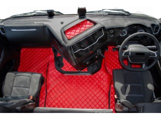 IVECO S -WAY [ new shape] TRUCK ECO LEATHER FLOOR SET-BLACK