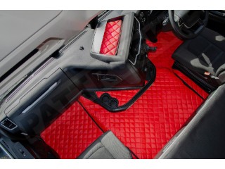 IVECO S -WAY [ new shape] TRUCK ECO LEATHER FLOOR SET-BLACK