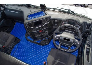 IVECO S -WAY [ new shape] TRUCK ECO LEATHER FLOOR SET- RED