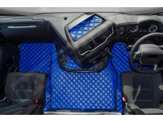 IVECO S -WAY [ new shape] TRUCK ECO LEATHER FLOOR SET- RED