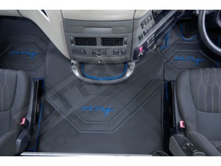 DAF XF 106 AUTOMATIC -2018-2022 old shape  TRUCK ECO LEATHER FLOOR SET-BLACK/ RED