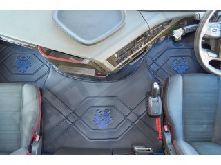 TRUCK ECO LEATHER FLOOR SET-BLACK WITH BLUE VIKING LOGO FIT VOLVO FH5  2021+[ AUTOMATIC ]- TWIN AIR SEATS