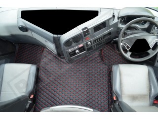 TRUCK ECO LEATHER FLOOR SET-BLACK/GOLD  FIT RENAULT T RANGE WITH ENGINE HUMP
