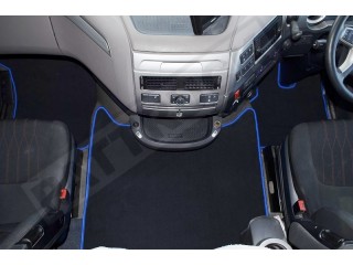 DAF XF 106 -VELOUR FLOOR MATS SET