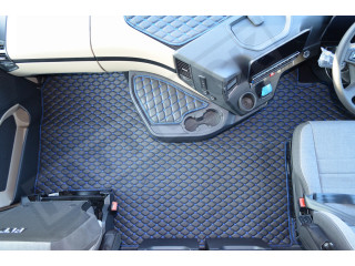 MERCEDES ACTROS  MP5 BIG-GIGA SPACE CAB TRUCK ECO LEATHER FLOOR SET--WITH LIFTING PASSENGER SEAT