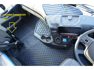 MERCEDES ACTROS  MP5 BIG-GIGA SPACE CAB TRUCK ECO LEATHER FLOOR SET--WITH LIFTING PASSENGER SEAT
